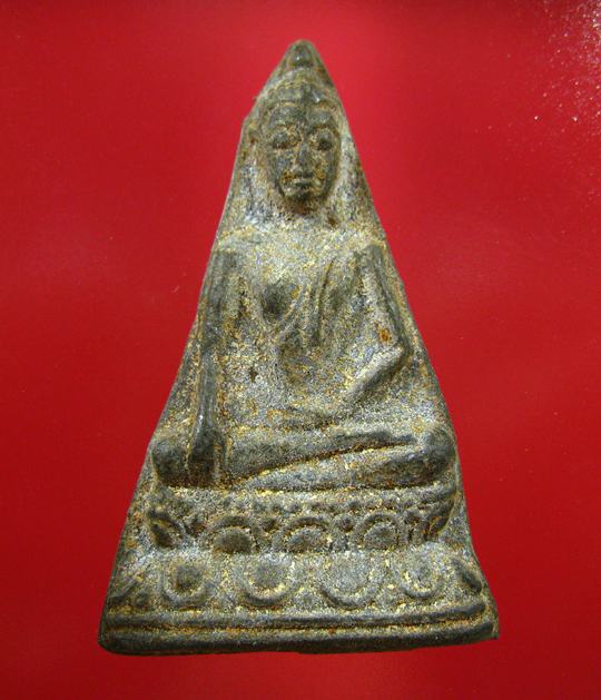 พระเนื้อชิน สวยเก่า ไม่ทราบที่ครับ