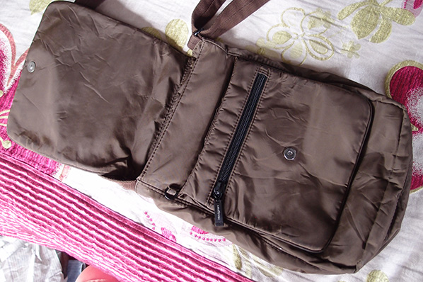 กระเป๋าสะพายข้าง HEDGREN แบรนด์ดังจากเบลเยียม ของแท้ สวย ใบ4พัน มาขาย7ร้อย