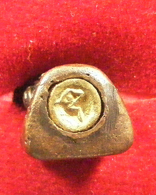   รูปหล่อ หลวงปู่ทวด วัดช้างให้ ไม่ทราบปี 