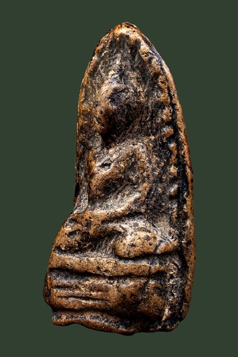 พระรอด กรุวัดมหาวัน พิมพ์ตื้น