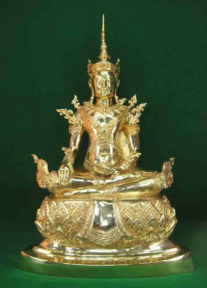 ***พิเศษเบาๆ***พระพุทธรูปปางโปรดพญาชมพูบดีหรือปางทรงเครื่อง เนื้อทองเหลืองขัดมันปัดทอง