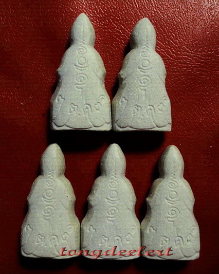 เจ้าแม่กวนอิม ญสส. สมเด็จพระญาณสังวรฯ วัดบวรนิเวศวิหาร รุ่นแรก สวยมากค่ะ