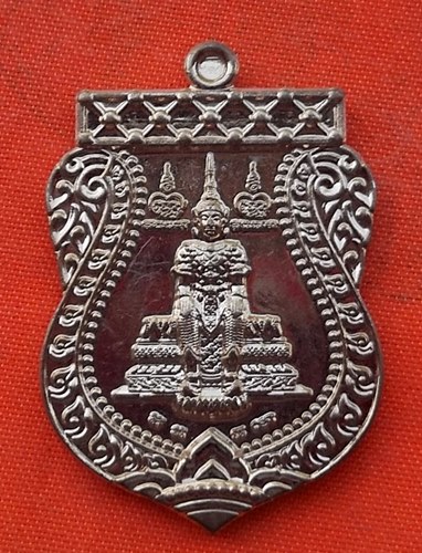 เริ่ม 10 บาท กับ เหรียญพระสมเด็จองค์ปฐมปางวิสุทธิเทพ วัดแม่สะลาบ อ.สารภี จ.เชียงใหม่ …N48