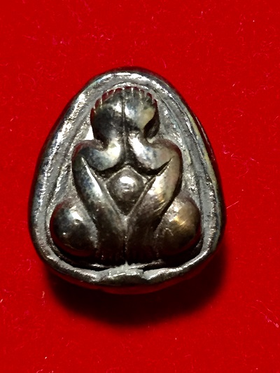 พระปิดตาเนื้อเมฆสิทธิ์  หลวงพ่อทับ วัดอนงคาราม