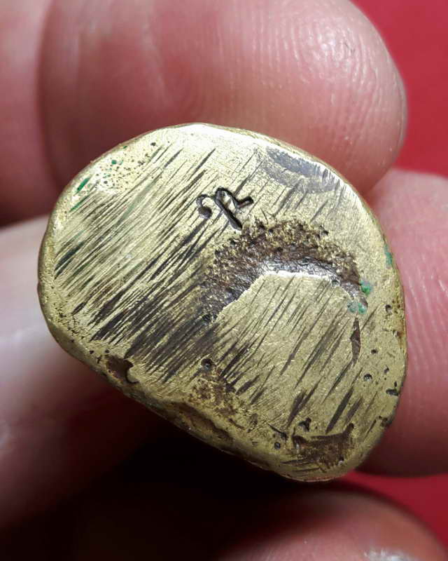 หลวงพ่อเงิน วัดหนองบัว นครสวรรค์ ปี ๓๐