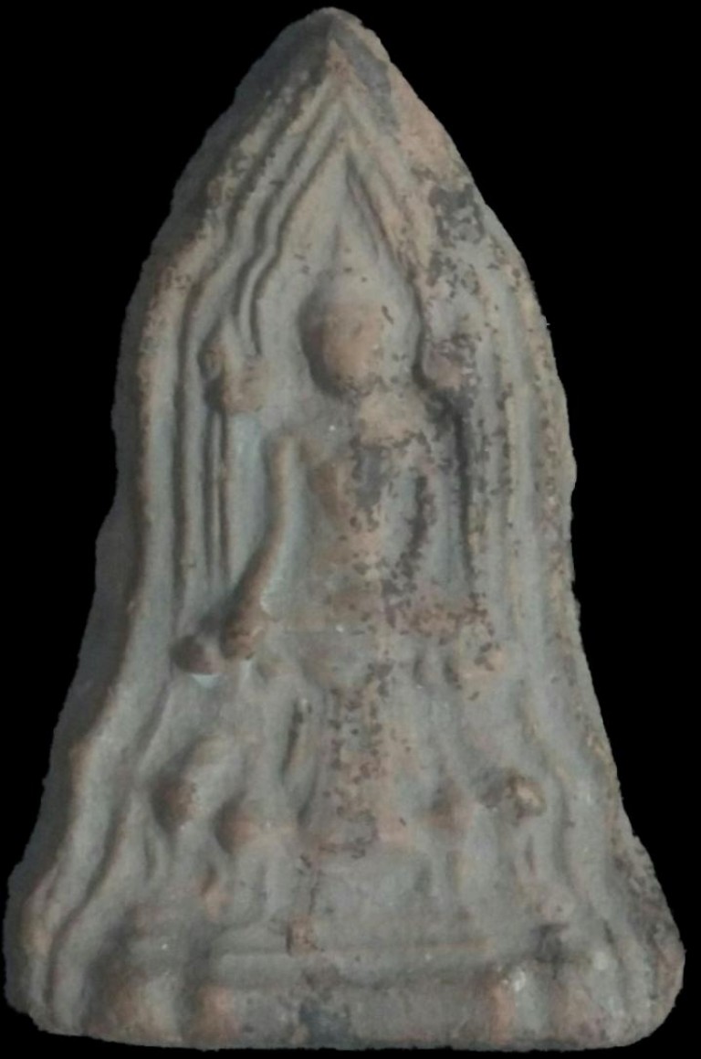 +++ พระโคนสมอ. มีคราบกรุบางๆครับ..สวยๆน่าเก็บครับ +++((( เคาะเดียว )))