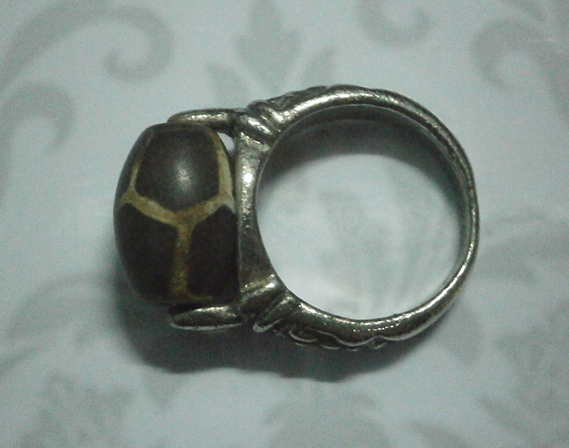 แหวนหัวหินทิเบต เส้นผ่าศูนย์กลาง 1.6 ซม. (#10)