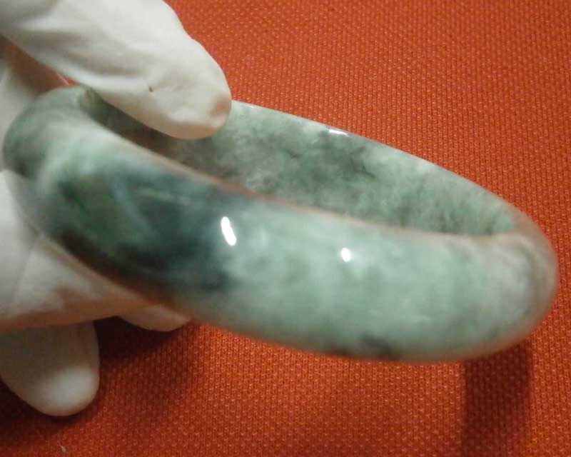 **วัดใจแดง 400.-**หยกกินบ่เซี่ยงเขียวเข้มอมฟ้า เนื้อแก้วพม่าแท้ #190