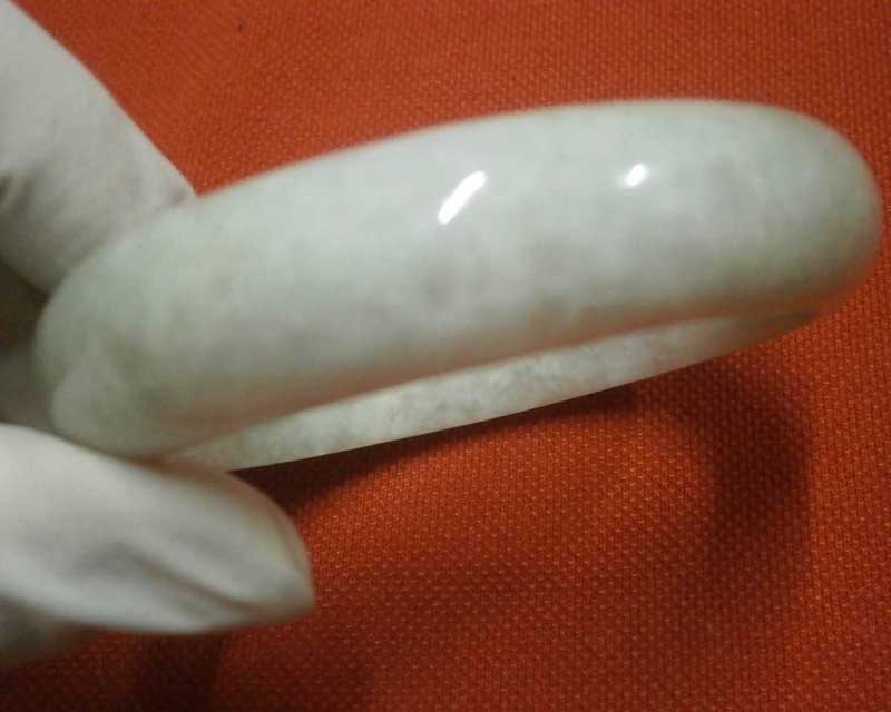 **วัดใจแดง 400.-**หยกกินบ่เซี่ยงเขียวใบตองจุดน้ำผึ้ง เนื้อแก้วพม่าแท้ #189