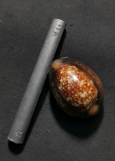 (2ชุด)เบี้ยแก้และ ตะกรุดโทนอุดผงพรายกุมารโรยผงตะใบพระกริ่ง +กระดาษยันต์สารพัดกันหลวงปู่ทิมหลังปั๊มตร