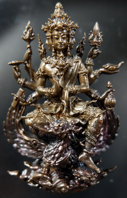 พระพรหมธาดามหาเศรษฐี "รุ่นบุญเศรษฐี" หลวงปู่ยูร ญาณวิโร วัดหนองป่าหมาก จ.สระแก้ว ขนาดห้อยคอ สวยครับ