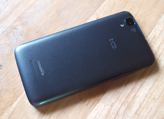 มือถือ i-mobile511 ได้2ซิม พร้อมกล่อง+คู่มือ มีสายชาร์จกับอะแดปเตอร์ให้ด้วย