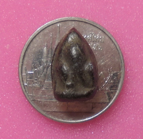 พระปิดตาพิชัย เนื้อผงใบลาน กรุวัดประดู่ทรงธรรม จ.อยุธยา 