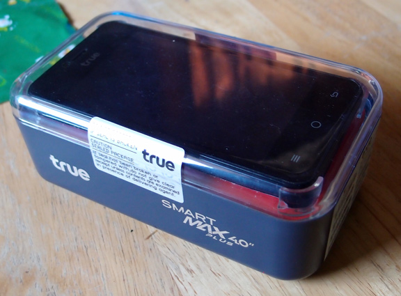 มือถือ TRUE Smart Max Plus 4.0 ยกกล่อง อุปกรณ์ทั้งหมดเอี่ยมๆไม่เคยใช้ Quad core x4speed