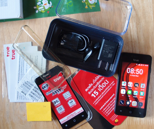 มือถือ TRUE Smart Max Plus 4.0 ยกกล่อง อุปกรณ์ทั้งหมดเอี่ยมๆไม่เคยใช้ Quad core x4speed
