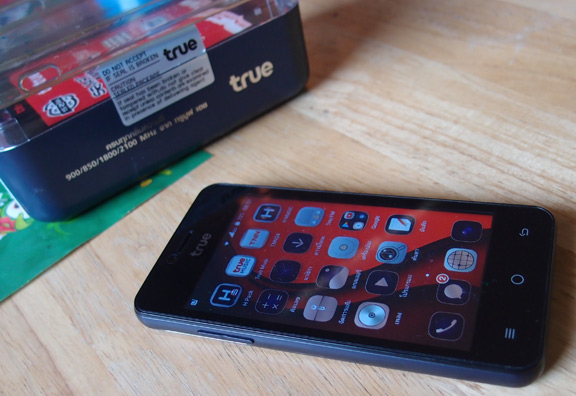 มือถือ TRUE Smart Max Plus 4.0 ยกกล่อง อุปกรณ์ทั้งหมดเอี่ยมๆไม่เคยใช้ Quad core x4speed