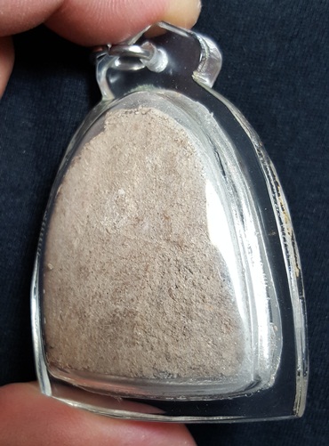 พระสิบชาติ กรุวัดกระชายเลี่ยมกันน้ำพร้อมขึ้นคอครับ