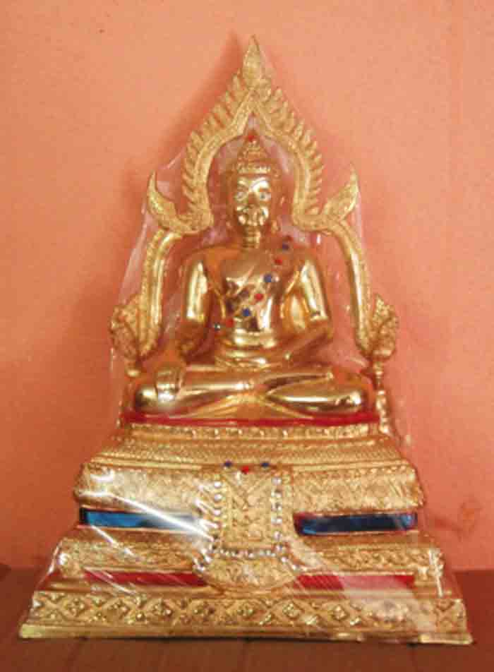 พระบูชาหลวงพ่อเพชร จ. พิจิตร เนื้อทองเหลือง ประดับกระจกสีสวยงาม หน้าตัก 5 นิ้ว 