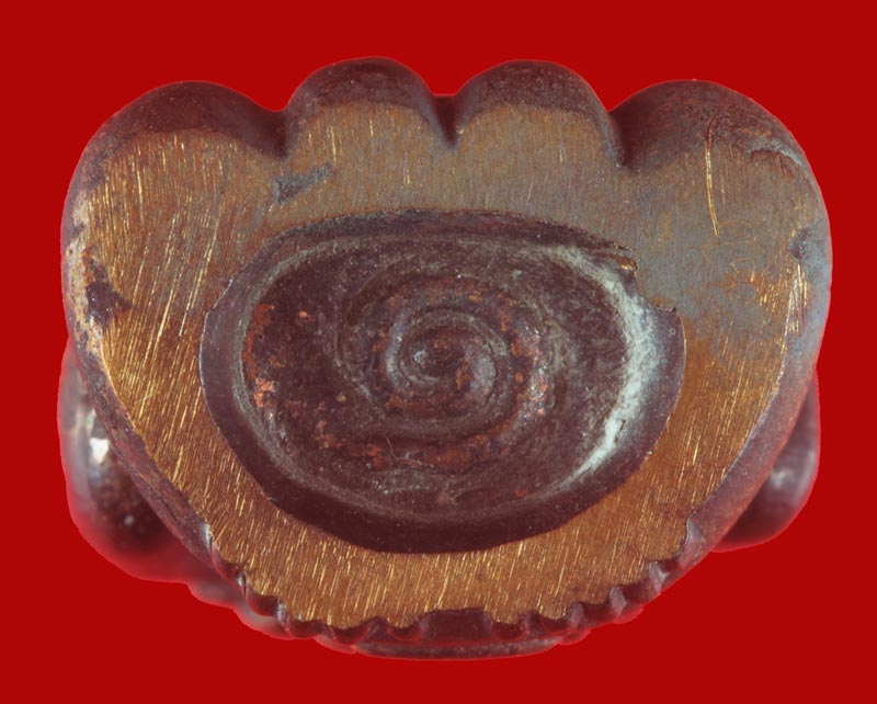 พระปิดตารุ่นแรก พิมพ์เศียรเงาะ เนื้อนวโลหะ หลวงพ่อโฉม ฐิติญาโณ วัดเขาปฐวี จ.อุทัยธานี # 2 