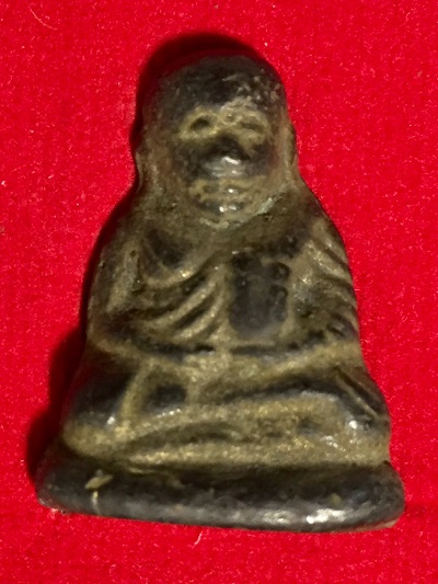 หลวงพ่อเงืน พุทธโชติ   รุ่นปืนแตกพิมพ์เศียรโต   พ.ศ. ๒๕๒๔