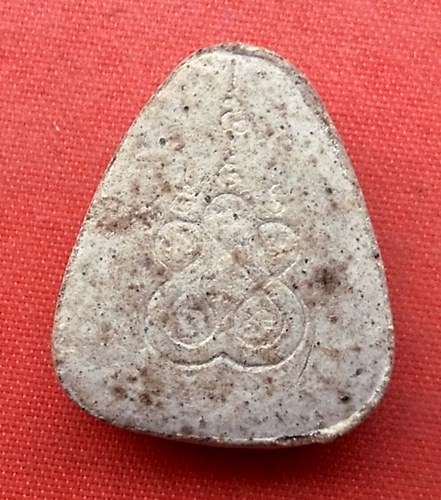 เริ่ม 10 บาท กับ พระผงปิดตา   …A60