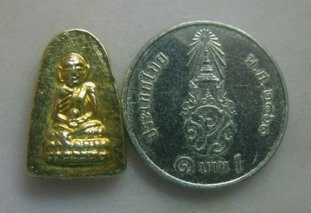 **วัดใจ**หลวงปู่ทวด พิมพ์เล็บมือ หลังนางกวัก ร้านทองจัดสร้างถวายปี ๒๕๐๘**กะไหล่ทอง สวยๆ 