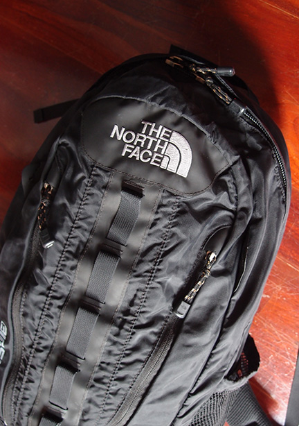 ตัดใจขาย!! เป้ The North Face ของแท้ สีดำ Big Shot ขนาด33ลิตร