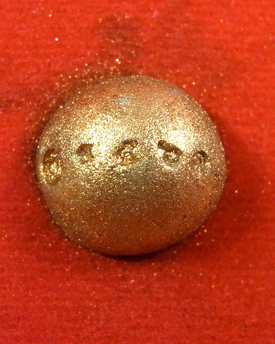 ลูกอมผงพรายกุมาร วัดศรีวโนภาสสถิตย์พร จ.ระยอง no.4560