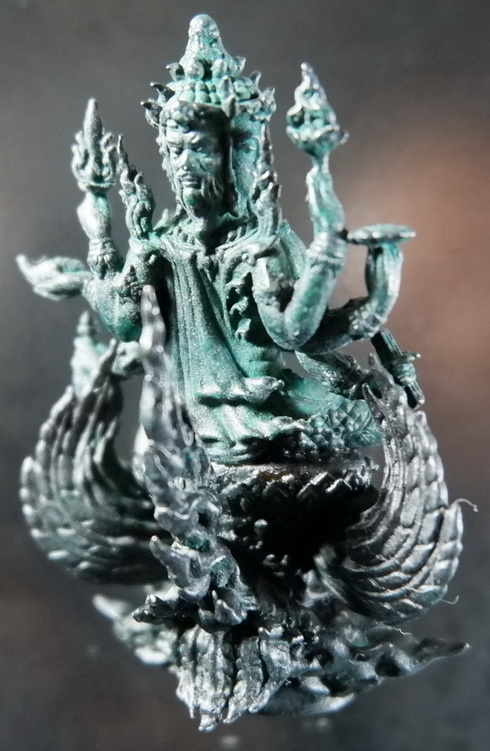 พระพรหมธาดามหาเศรษฐี "รุ่นบุญเศรษฐี" หลวงปู่ยูร ญาณวิโร วัดหนองป่าหมาก จ.สระแก้ว ขนาดห้อยคอ สวยครับ