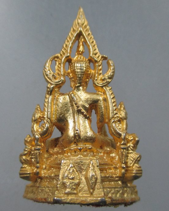 ๒๐ รูปหล่อพระพุทธชินราช กะไหล่ทอง