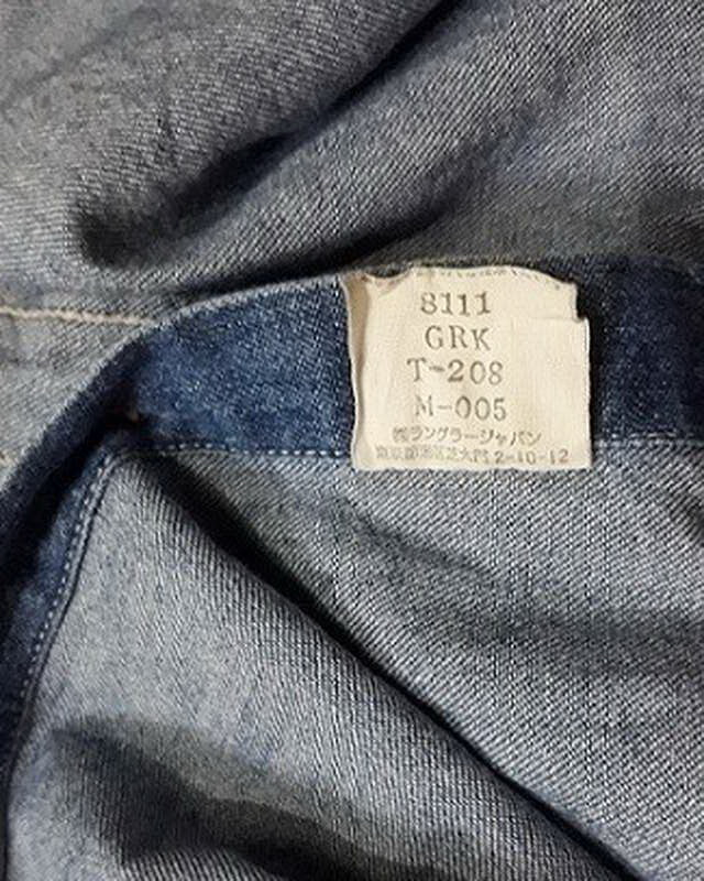 เสื้อเชิ้ตยีนส์wrangler อกกว้าง 22นิ้วใหล่ 20นิ้ว แขน31นิ้ว เสื้อยาว30นิ้ว