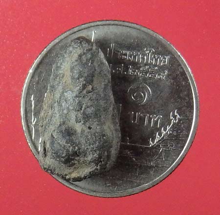 พระเม็ดน้อยหน่า เนื้อดิน สุโขทัย ไม่ผ่านการใช้