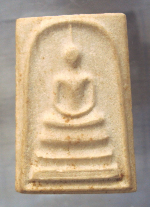 สมเด็จเจ้าคุณนรฯ หลังยันต์นูน เนื้อน้ำอ้อย 2513