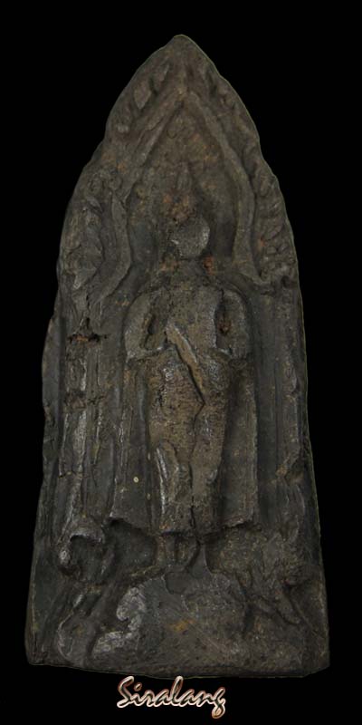 พระกรุวัดเชียงงา บ้านหมี่ ลพบุรี พิมพ์ยืนเนื้อดินดำ