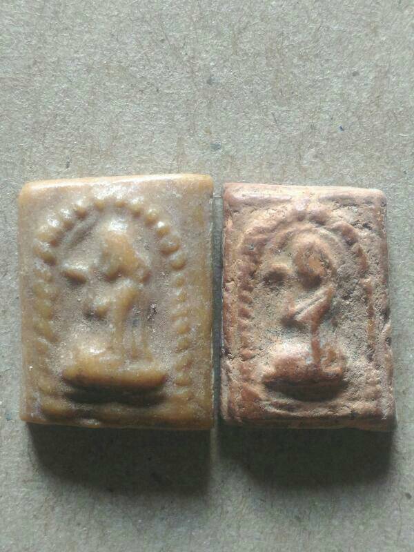 นางกวักเนื้อผงน้ำมัน กับเนื้อดิน หลวงพ่อกวย เคาะเดียว