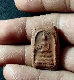 พระกรุวัดคูยาง พิมพ์พระสมเด็จ3ช้้นหลังยันต์อุ 