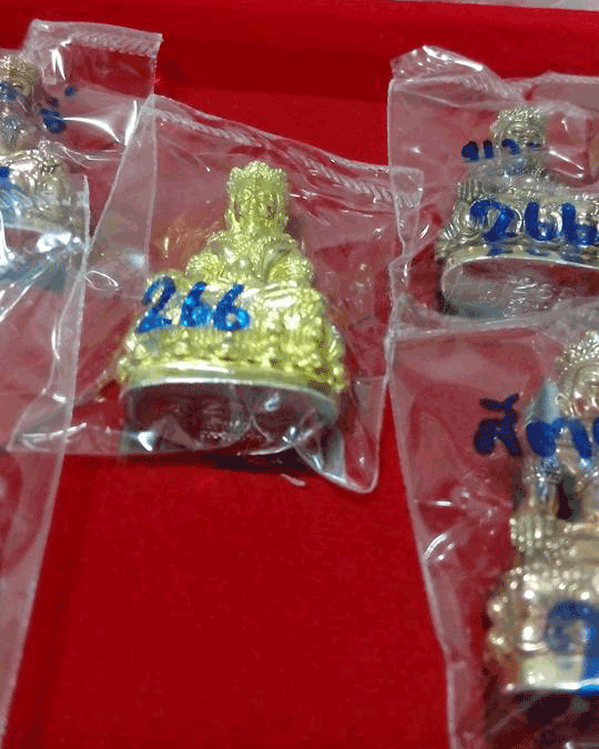 **เคาะเดียว** พระกริ่งธงชัยดอยสุเทพ รุ่นเจ้าสัว (ล้านนา) ชุดกรรมการ 5 องค์