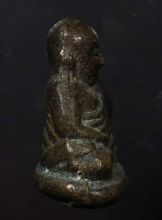 รูปหล่อหลวงพ่อเงิน รุ่นปืนแตกเศียรกลม อีกหนึ่งพิมพ์หน้านิยมสุดๆ แท้สบายใจ