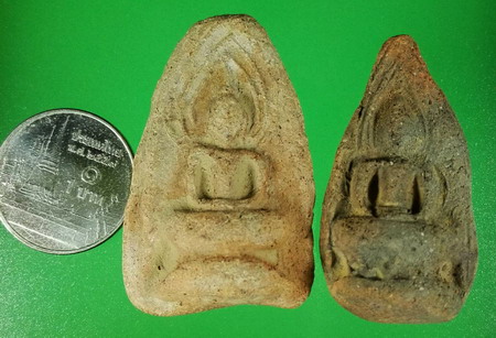 พระซุ้มทอง กรุเจดีย์กลางทุ่ง จ.อยุธยา 2 พิมพ์ คัดสวยมาก