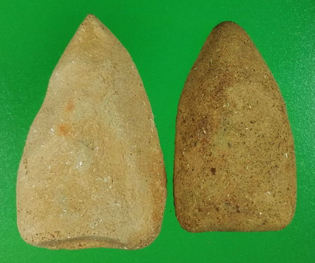 พระซุ้มทอง กรุเจดีย์กลางทุ่ง จ.อยุธยา 2 พิมพ์ คัดสวยมาก