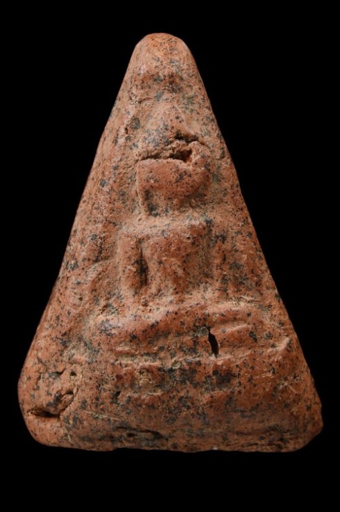 พระนางพญา เนื้อดิน กรุวัดคู้ยาง จ.กำแพงเพชร มาพร้อมบัตรรับรองความแท้