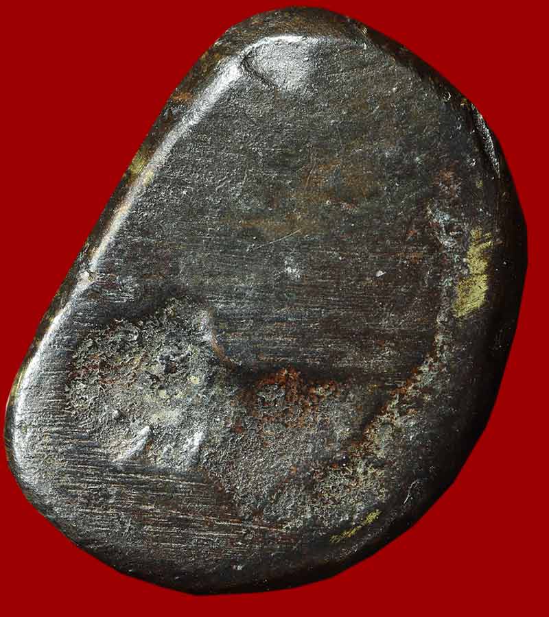 หลวงพ่อเงิน วัดบางคลาน แตก กรุวัดท้ายน้ำ พิมพ์แป๊ะยิ้ม จังหวัดพิจิตร