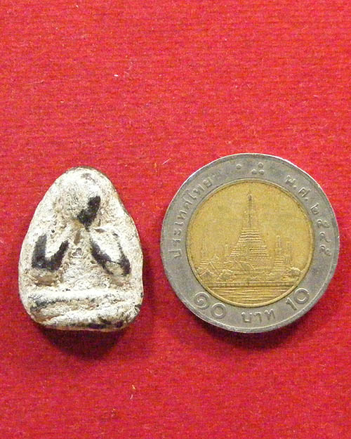 พระปิดตาลงกรุไม่ทราบที่