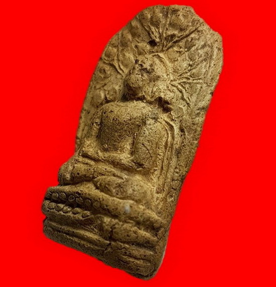 พระคงกรุเก่าดูง่ายสบายตา ฟอร์มตรงคลาสสิค สวยตามภาพไร้อุดซ่อมครับท่าน พระแท้คลอดชีพ