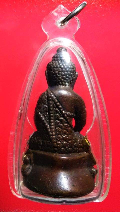 พระกริ่งเนื้อสำริดสังฆราชแพ วัดสุทัศน์ จีวรตอกลาย ทรงเครื่องรัตนะ ศิลปะสวยมากค่ะ