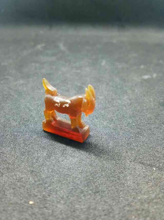 วัดใจ....แพะ แกะจากเขาควายเผือก ฐาน 1.7 ซม.หลวงพ่อสิน วัดละหารใหญ่