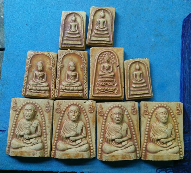 พระผง วัดเกาะลอย หลวงปู่ทิม ปลุกเสก 10องค์เคาะเดียว