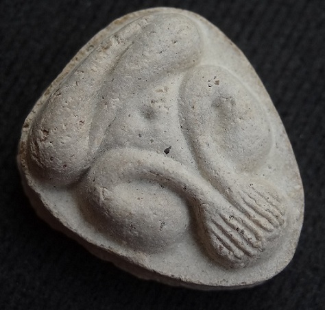 พระปิดตามหาเสน่ห์ หลังยันต์พุทโธ วัดลาดปลาเค้า เนื้อเกสร นวลสวย 