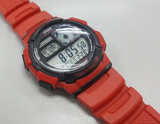 นาฬิกา casio worldtime illuminator ของแท้ สายสีแดง สวย ถ่านใช้ได้นาน 10 ปี