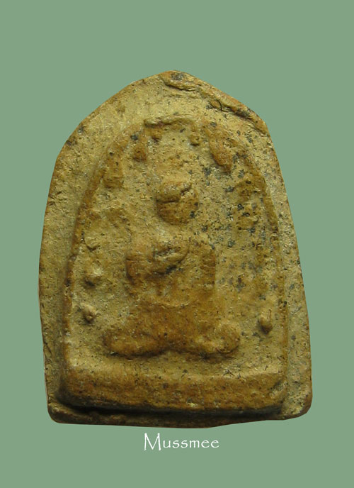 พระกรุวัดราชนัดดา (พิมพ์กลีบบัวสมาธิ) อีก 1 พิมพ์ที่หายากครับ พระสวยยยยยยยยยยยยยย ### เคาะเดียว ### 